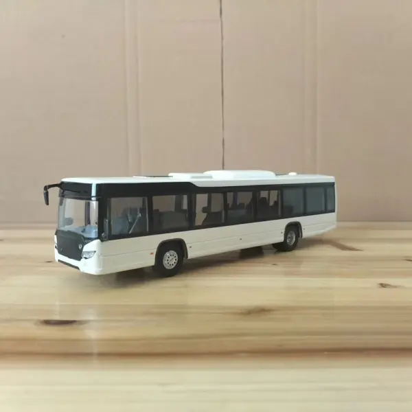 Die-cast 1:50 Scale Bus Model with Flaws - Image 2