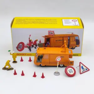 Atlas 1:43 Diecast Rescue Truck Collectible