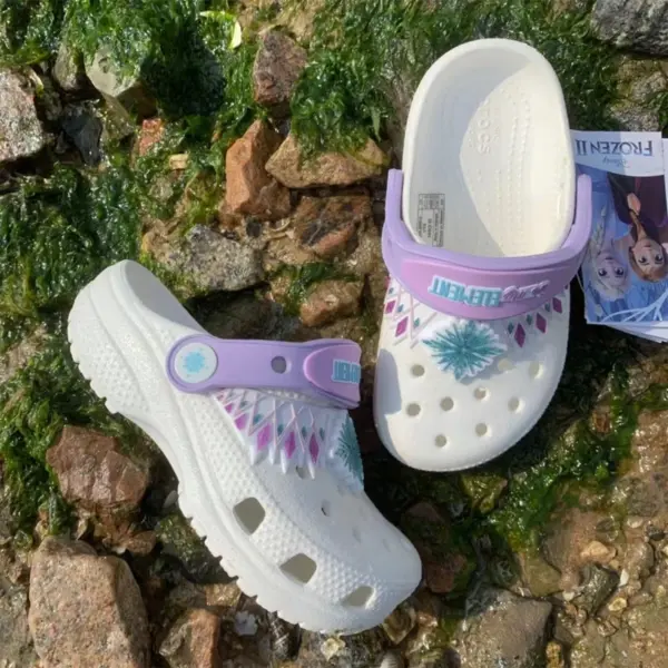 Disney Princess Elsa Cartoon Summer Slippers - Image 2