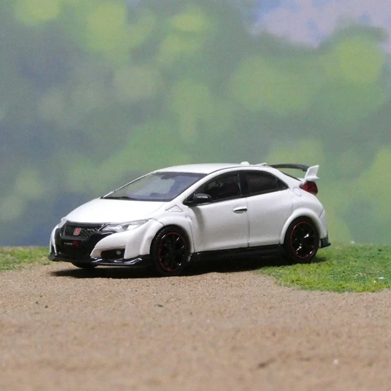 1:64 Scale Diecast Civil TypeR FK2 Model Car 7 1:64 Scale Diecast Civil TypeR FK2 Model Car - Image 7