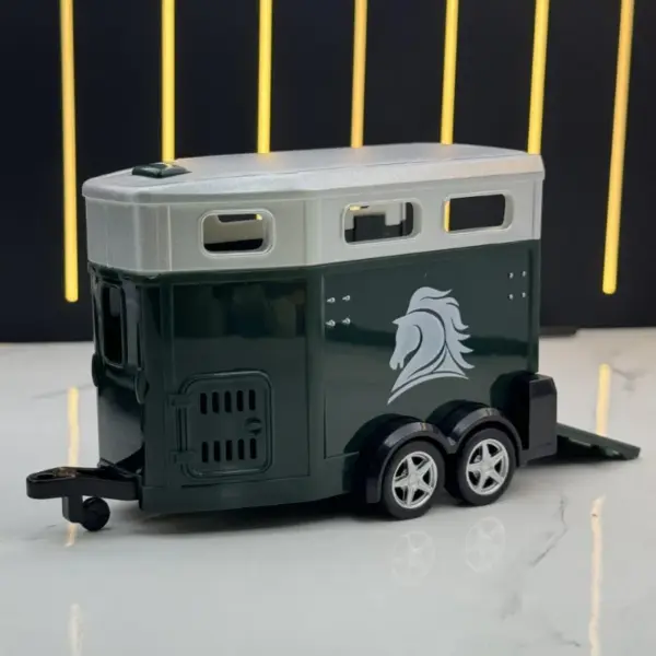 1:36 Scale Land Rover RV Diecast Toy Model - Image 6