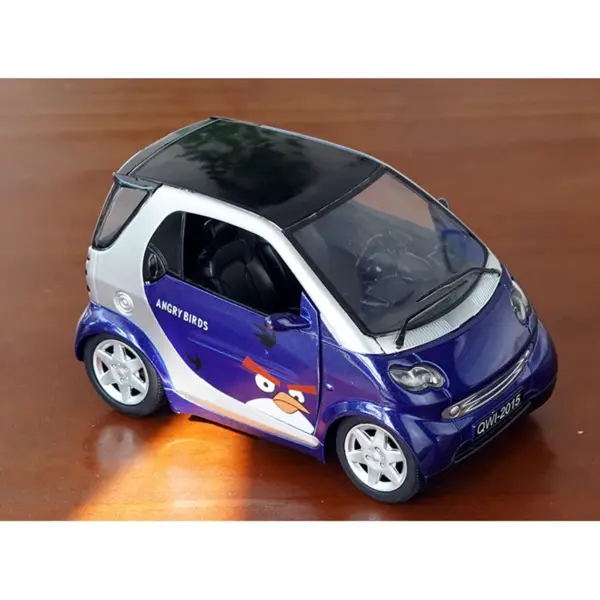 1:18 Alloy SMART Elf Pull-Back Car Model - Image 2