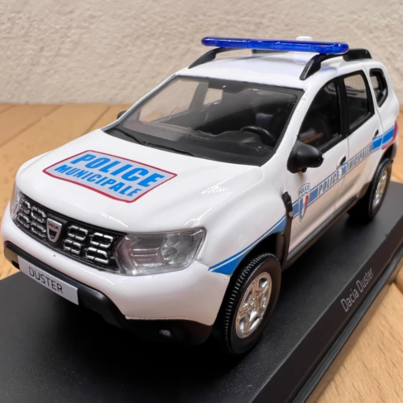 Diecast 1:43 Dacia Duster Police Model 2 Diecast 1:43 Dacia Duster Police Model - Image 2