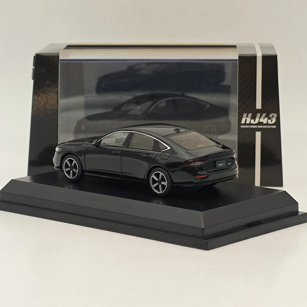 Crystal Black Pearl 1/43 Diecast Car Model 3 Crystal Black Pearl 1/43 Diecast Car Model - Image 3