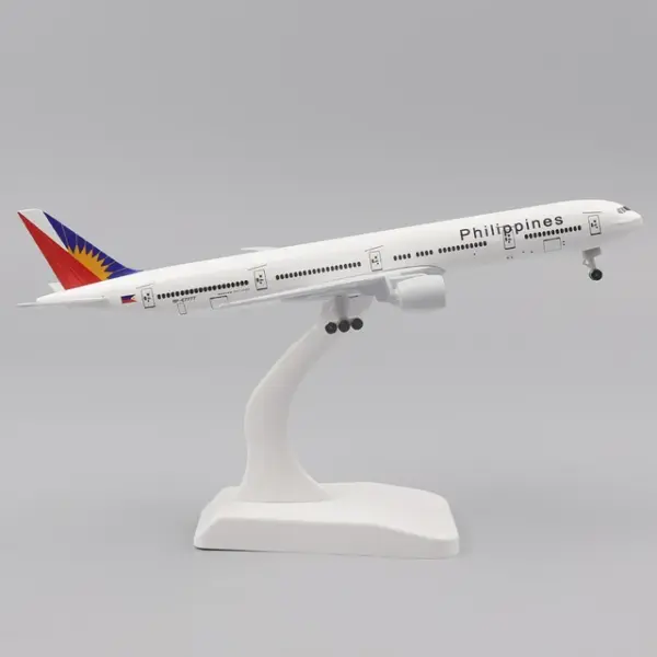 20cm B777 Metal Aircraft Model for Home Decor - Image 10