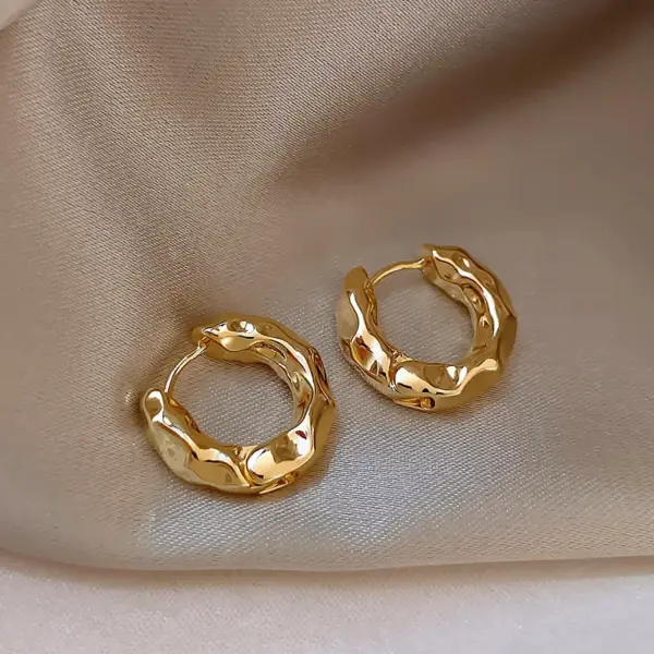 Smooth Metal Chunky Hoop Earrings 72mm x 45mm - Image 15