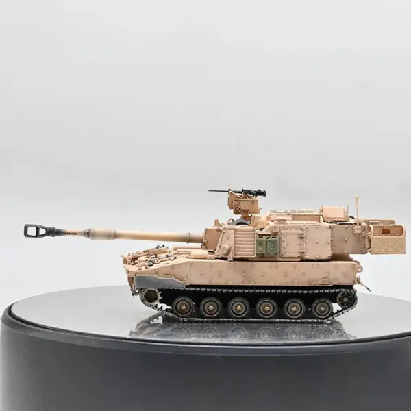 1:72 Scale M109A7 Tank Model for Collectors - Image 2