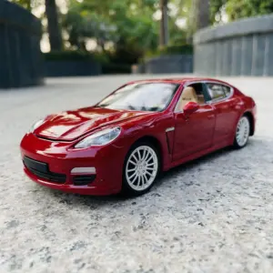 1:24 Scale BMW M4 DTM Alloy Car Model 47 Sfe8f4c9e31294de7b45e7f5137adda1e1