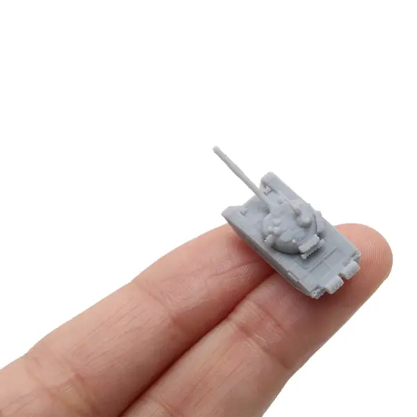 10PCS T-72B Model Tanks for Scale Display - Image 6