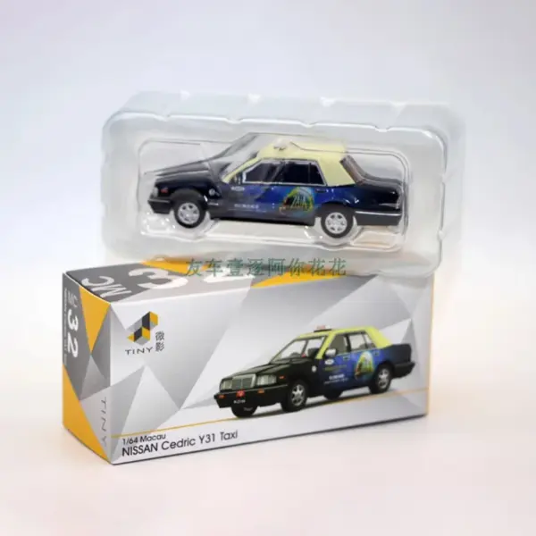 1:64 Scale Nissan Cedric Y31 Taxi Model - Image 4