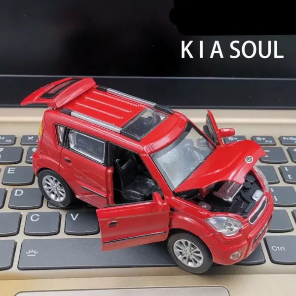 1:32 KIA SOUL Diecast Car Model - Image 5