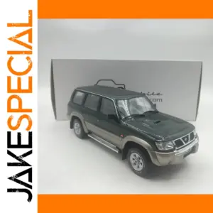 Nissan Patrol GR Y61 1998 Resin Model 1:18