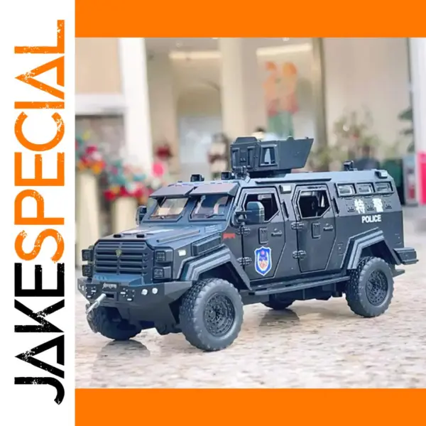 1/32 Sabertooth Alloy Diecast Armored Car Model