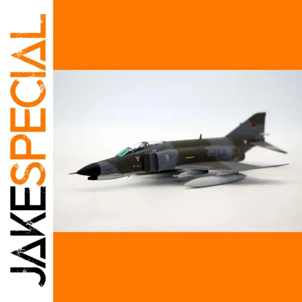 1/100 Scale McDonnell Douglas F-4 Phantom II Model