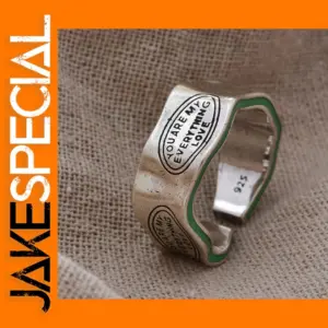 Elegant Green Stripe Resin Finger Ring