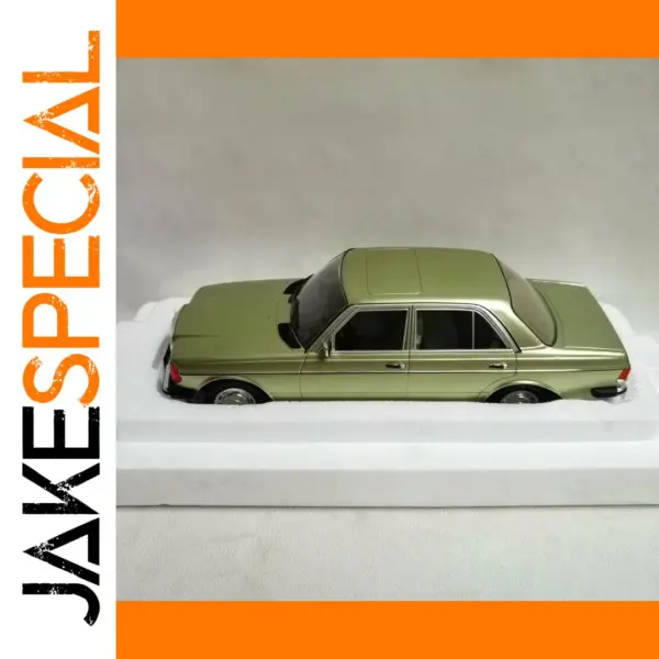 Diecast BENZ 280E 1:18 Scale Alloy Car Model