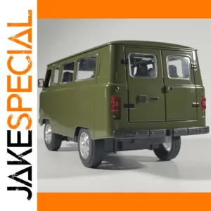 1:18 Russian UAZ TRAVELER Off-Road Van Model Car