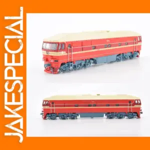 1:87 Soviet TEP70 Diesel Locomotive Model Train