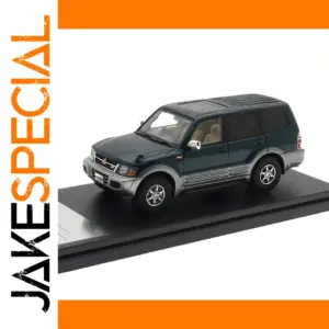1:43 Mitsubishi Pajero 1999 Resin Model Car