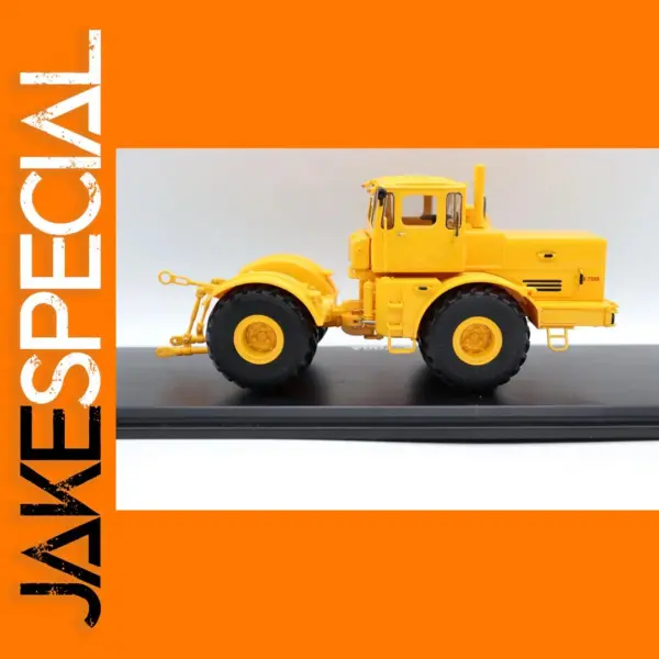 1/43 Scale K-700A Diecast Tractor Model