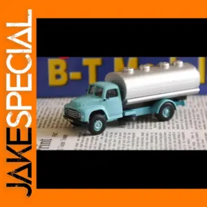 Diecast 1:76 Leyland Truck Model with Trailers
