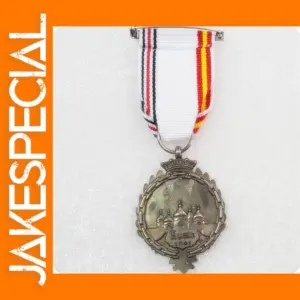 1941 WWII Russia Replica Badge with Ribbons