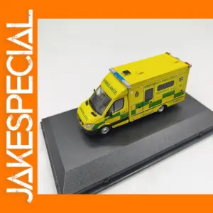 1:76 Scale OXFORD Diecast Ambulance Model