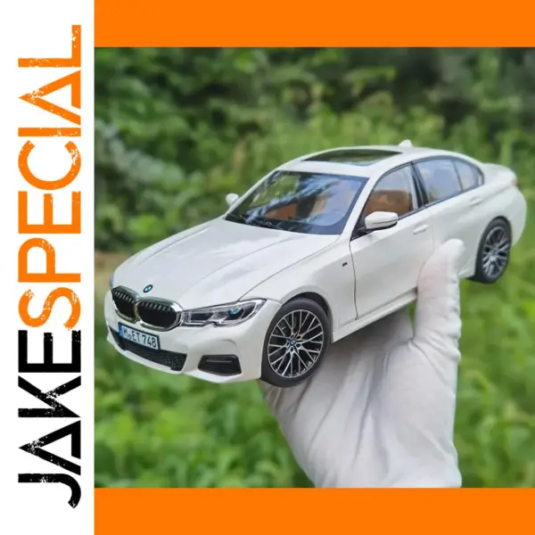 1:18 Scale Diecast Model Car G20 330i