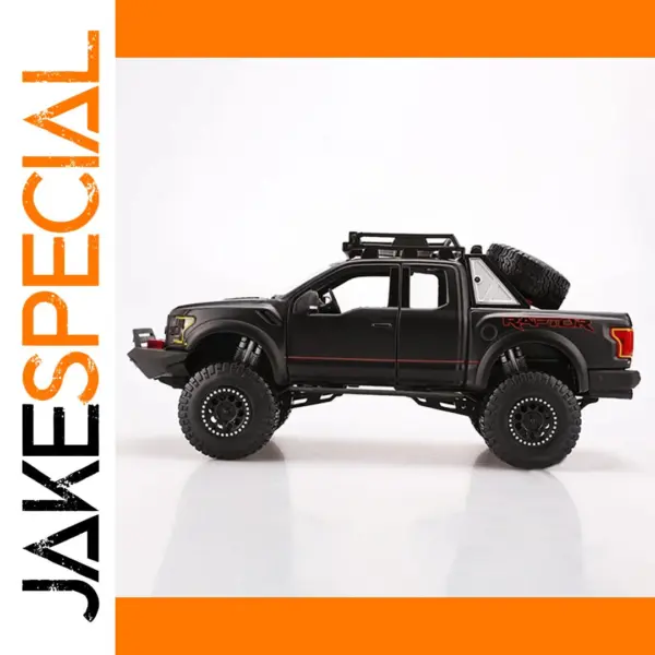 Maisto 1/24 Scale 2017 Ford F150 Model Car