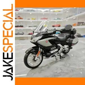 Honda Gold Wing GL1800 Diecast Model with Flaws