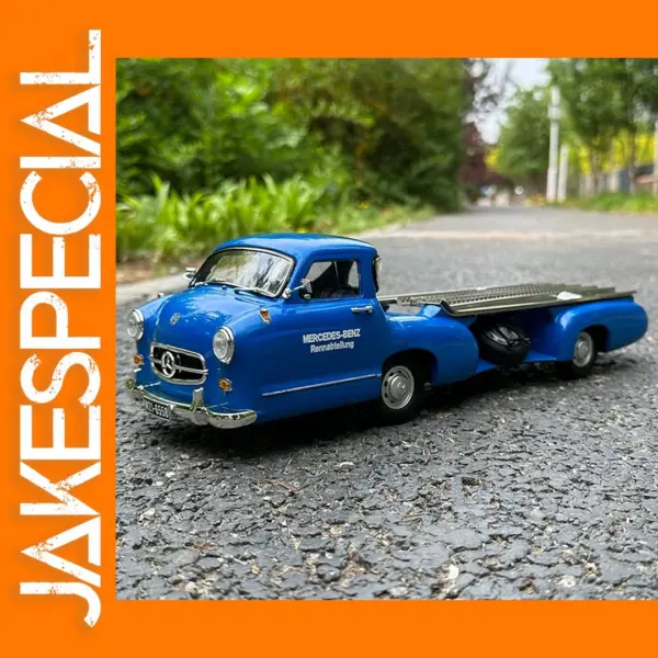 1:18 Scale Blue Mercedes-Benz Truck Model