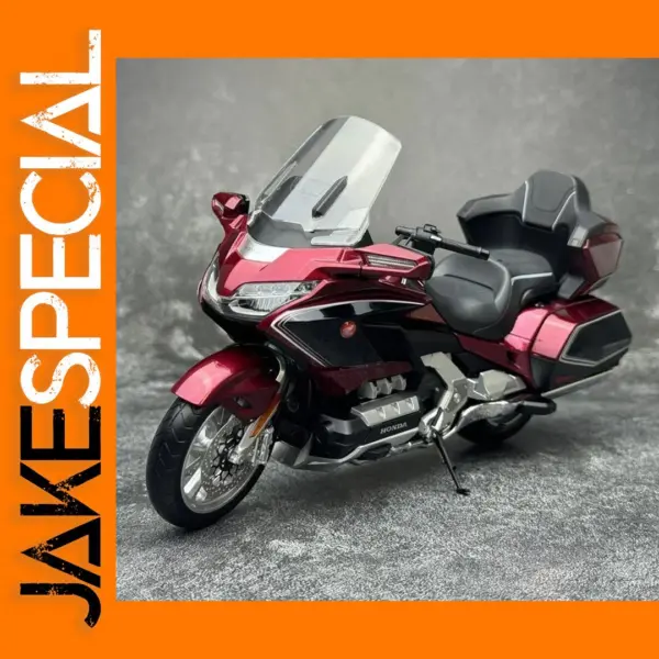 1:11 Honda Gold Wing GL800 Diecast Model