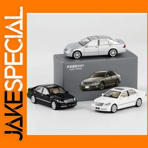 1/64 Scale Toyota Crown Diecast Model Car