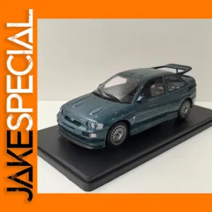 Diecast 1:24 FORD Escort RS Cosworth Model Car