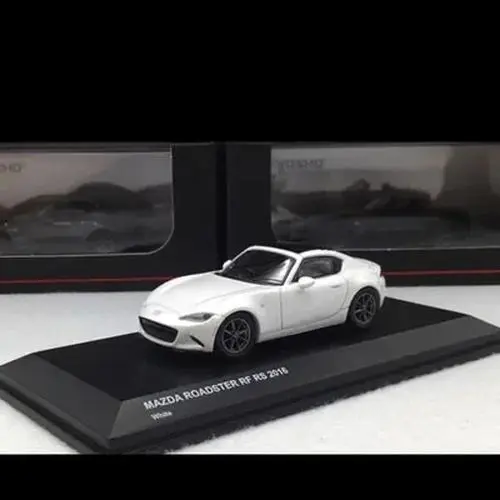 Mazda MX5 RF 1:64 Diecast Model Car 8 Mazda MX5 RF 1:64 Diecast Model Car - Image 8