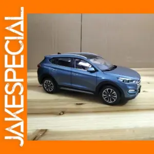 1:18 Scale Hyundai Tucson Alloy Car Model