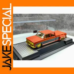 1:64 Scale 1973 Station Wagon Model Car