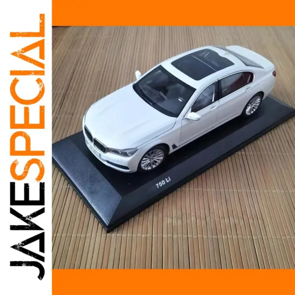 1:18 Scale BMW 750LI Sedan Alloy Model
