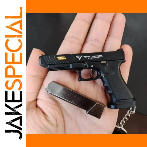 Mini Alloy Gun Keychain Model 1:3 Disassemble Toy
