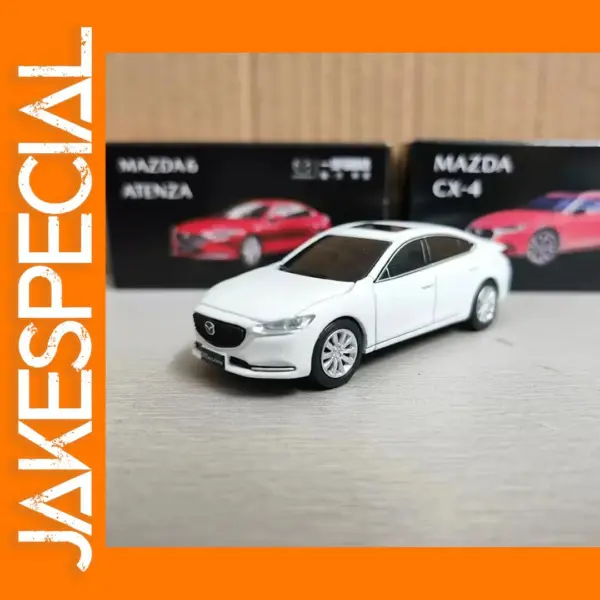 1:64 Scale Mazda 6 ATENZA Diecast Model Car