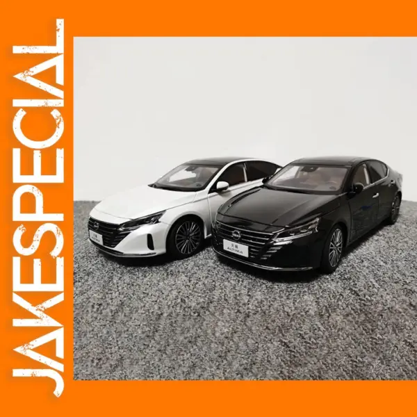 1:18 Nissan Altima 2022 Diecast Model