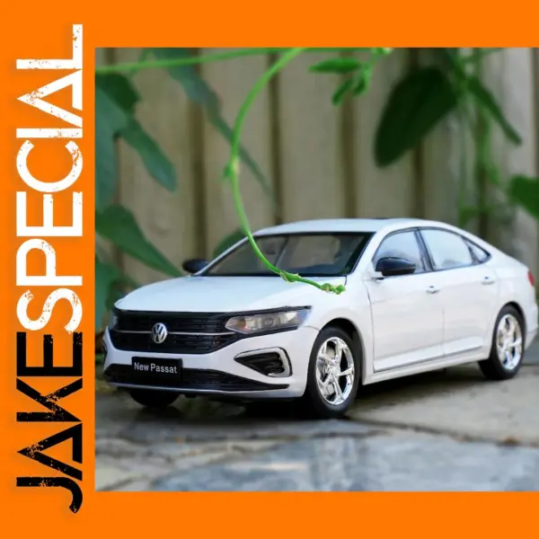 1:24 Alloy Passat 2023 Model Car Toy