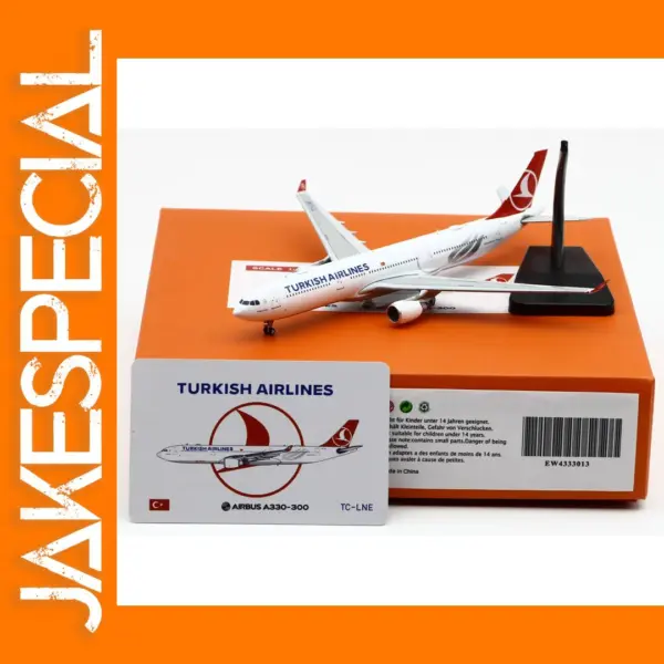 Turkish Airlines Airbus A330-300 Diecast Model 1:400