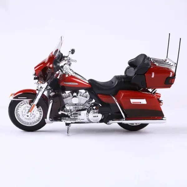 Maisto 1:12 Harley-Davidson 2013 Flhtk Model - Image 3