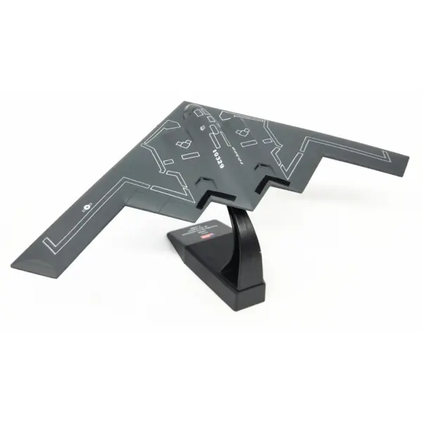 1:200 Diecast B-2 Spirit Bomber Model for Display - Image 6