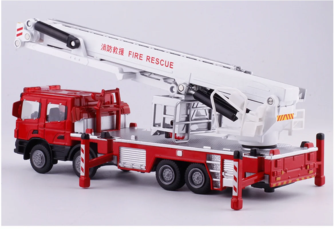 1:50 Alloy Fire Engine Model for Collectors 6 1:50 Alloy Fire Engine Model for Collectors - Image 6