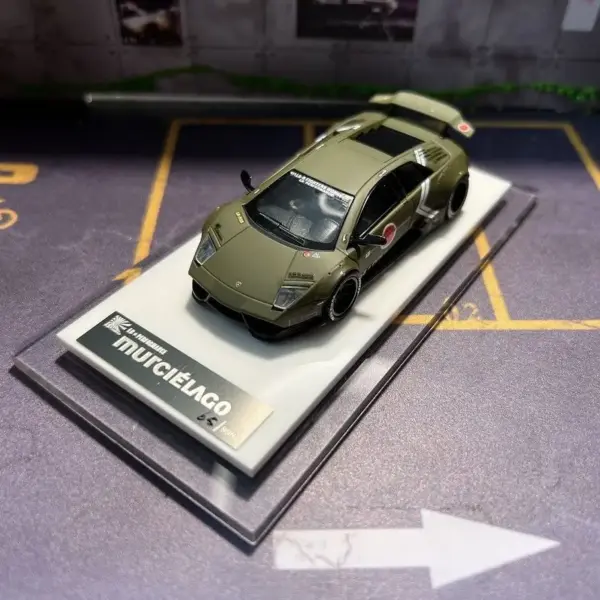 1/64 Resin Model Car Lamborghini LP670 - Image 9