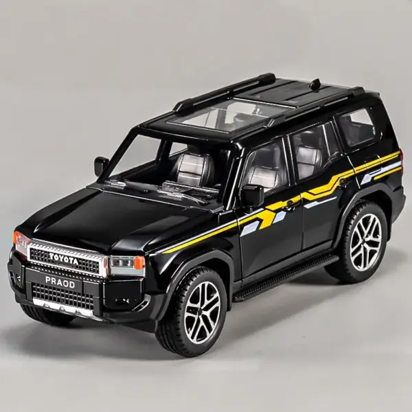 1:24 Toyota Land Cruiser LC250 Prado SUV Model - Image 24