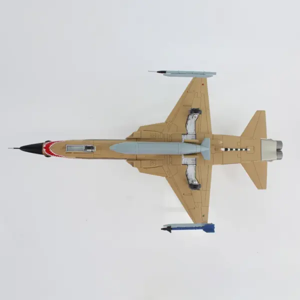 1:72 F-5N Fighter Jet Collectible Model - Image 5