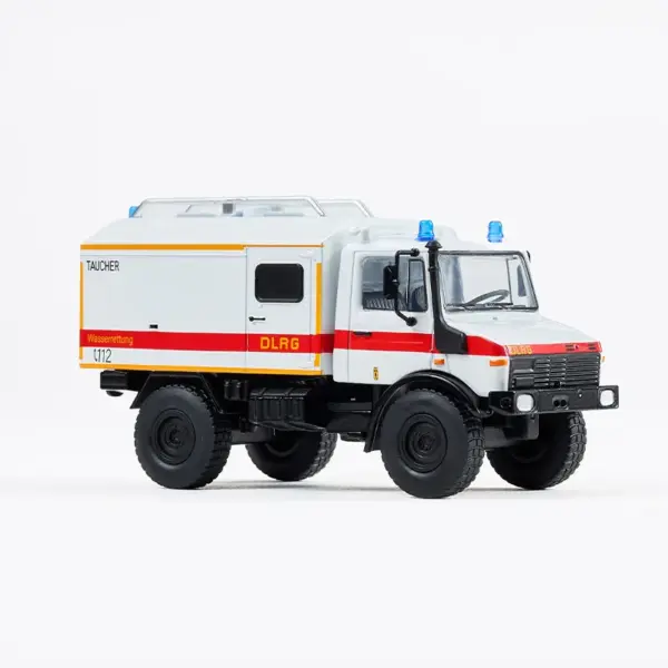 Massdi 1:64 U1300L U300L DLRG Ambulance Model Kit - Image 4